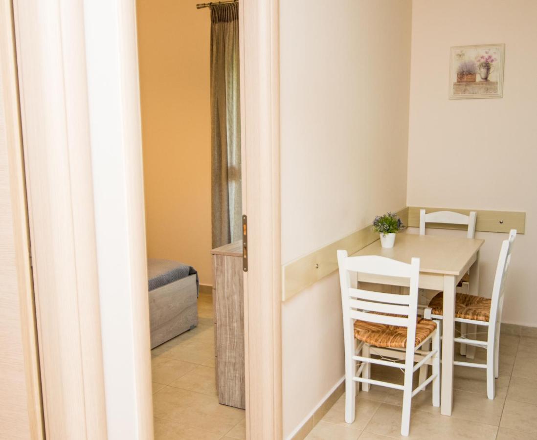Achillion Aparthotel Paralia Katerinis Exterior photo